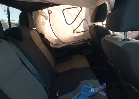 2023 Toyota Tacoma Trd Off Road z USA, uszkodzony, nr VIN 3TMDZ5BN7PM150918